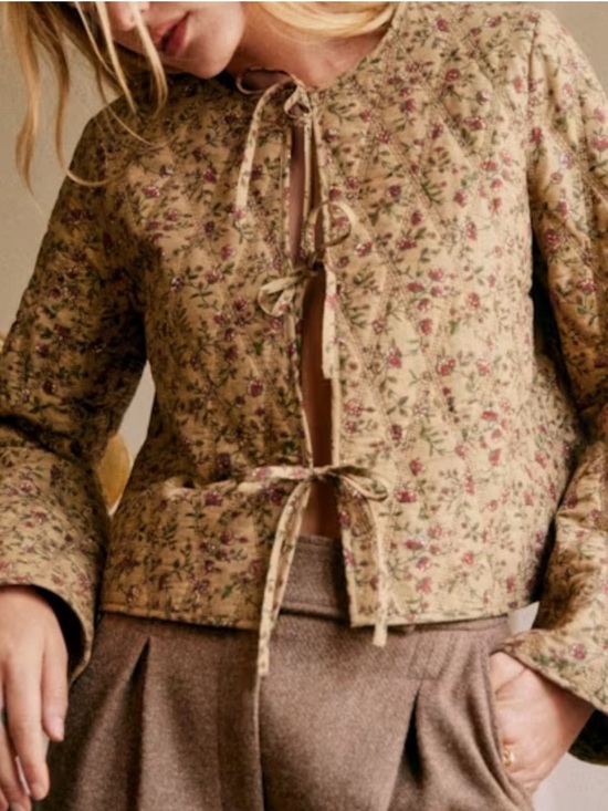 Sezane Jackets & Blazers - Sezane Paoline Quilted Floral Jacket in Miranda Beige Size 34 NWT